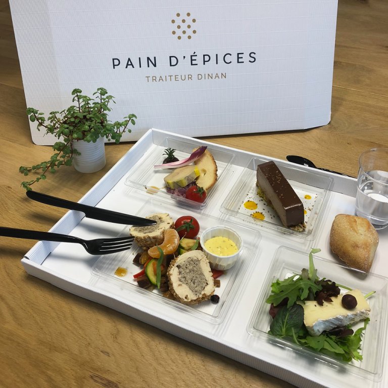 Plateaux Repas Pain D Epices Traiteur Dinan